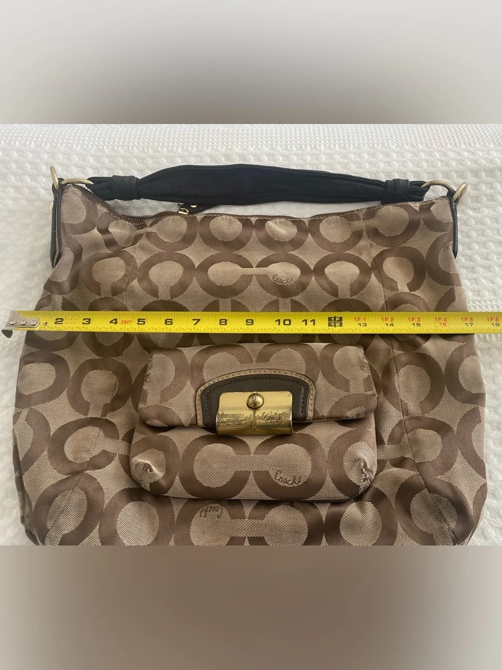 Coach Brown Signature Shoulder Bag Kristin